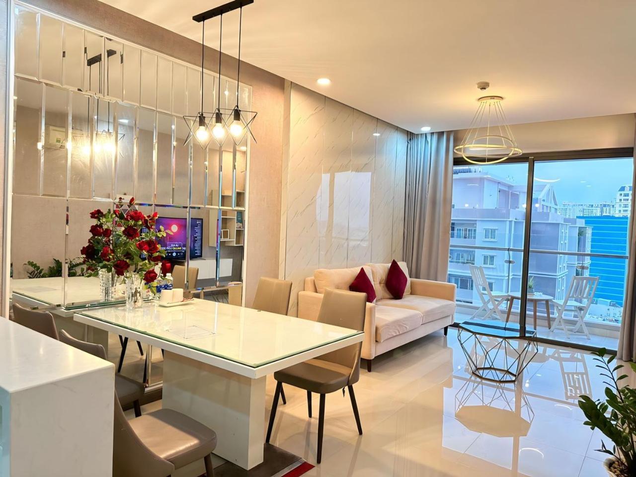 Yourhomes 胡志明市 外观 照片