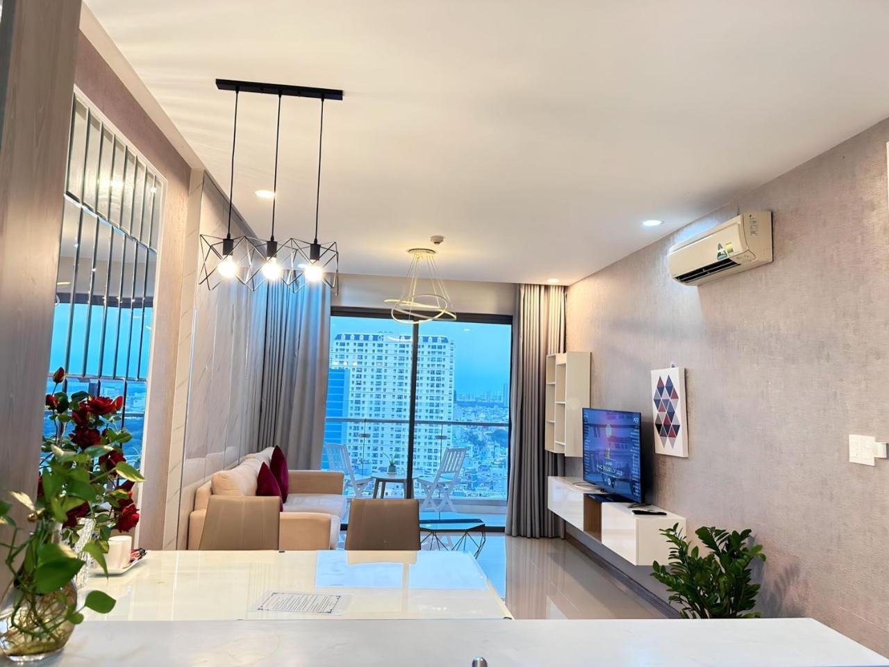 Yourhomes 胡志明市 外观 照片